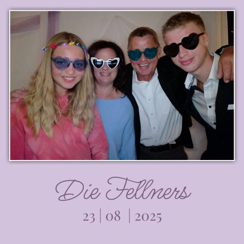 dtb2778626 32A6F4B-FB BD353794 100 collage