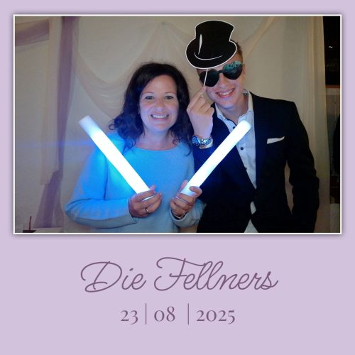 dtb2778626 32A6F4B-FB BD353794 110 collage