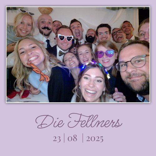 dtb2778626 32A6F4B-FB BD353794 116 collage