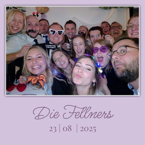 dtb2778626 32A6F4B-FB BD353794 117 collage