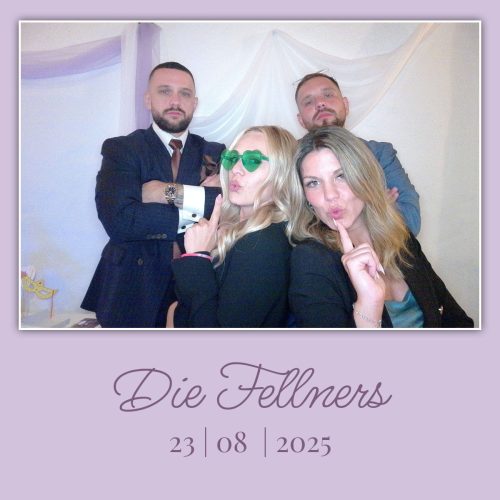 dtb2778626 32A6F4B-FB BD353794 126 collage