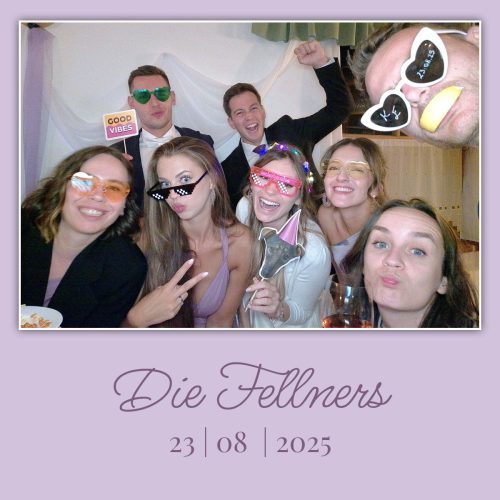 dtb2778626 32A6F4B-FB BD353794 140 collage