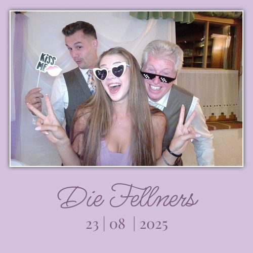 dtb2778626 32A6F4B-FB BD353794 143 collage