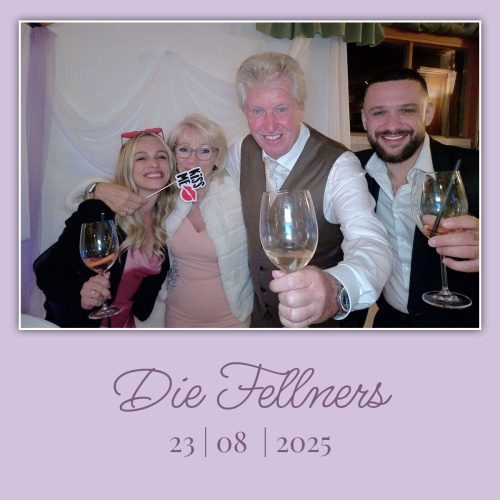 dtb2778626 32A6F4B-FB BD353794 146 collage